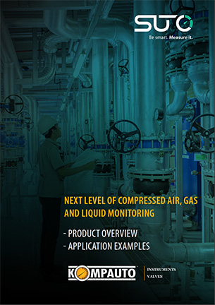 Ingenjör inspekterar maskiner i industriell miljö med olika rör och ventiler, överlagd med text om tryckluft och vätskeövervakning.